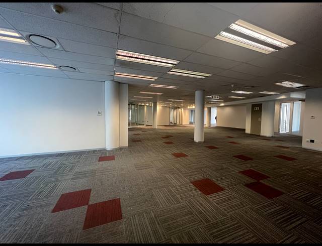 695M² OFFICE TO LET IN ROSEBANK